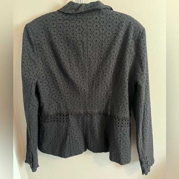 CAbi Black Flamenco Eyelet Blazer Long Sleeve Blazer Jacket EUC Sz 8 - Picture 4 of 10